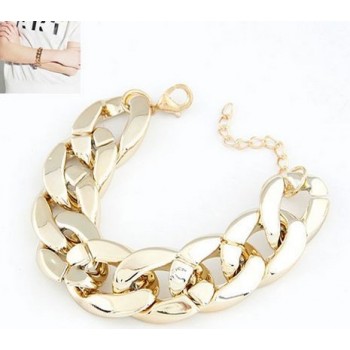 Bracelet chaîne large dorée