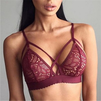 Support bra in lace with thin straps